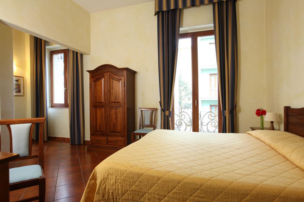 Hotel Bologna Firenze Bagian luar foto