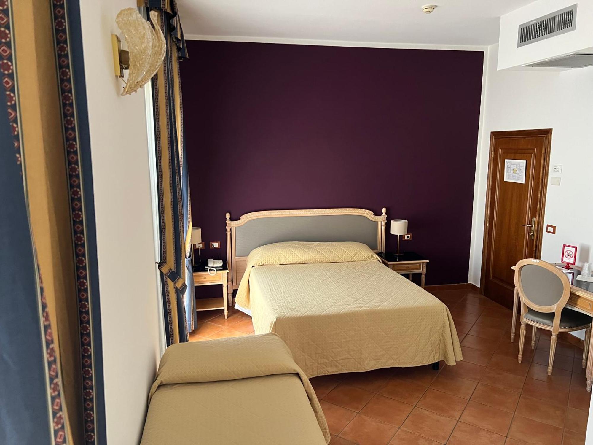 Hotel Bologna Firenze Bagian luar foto